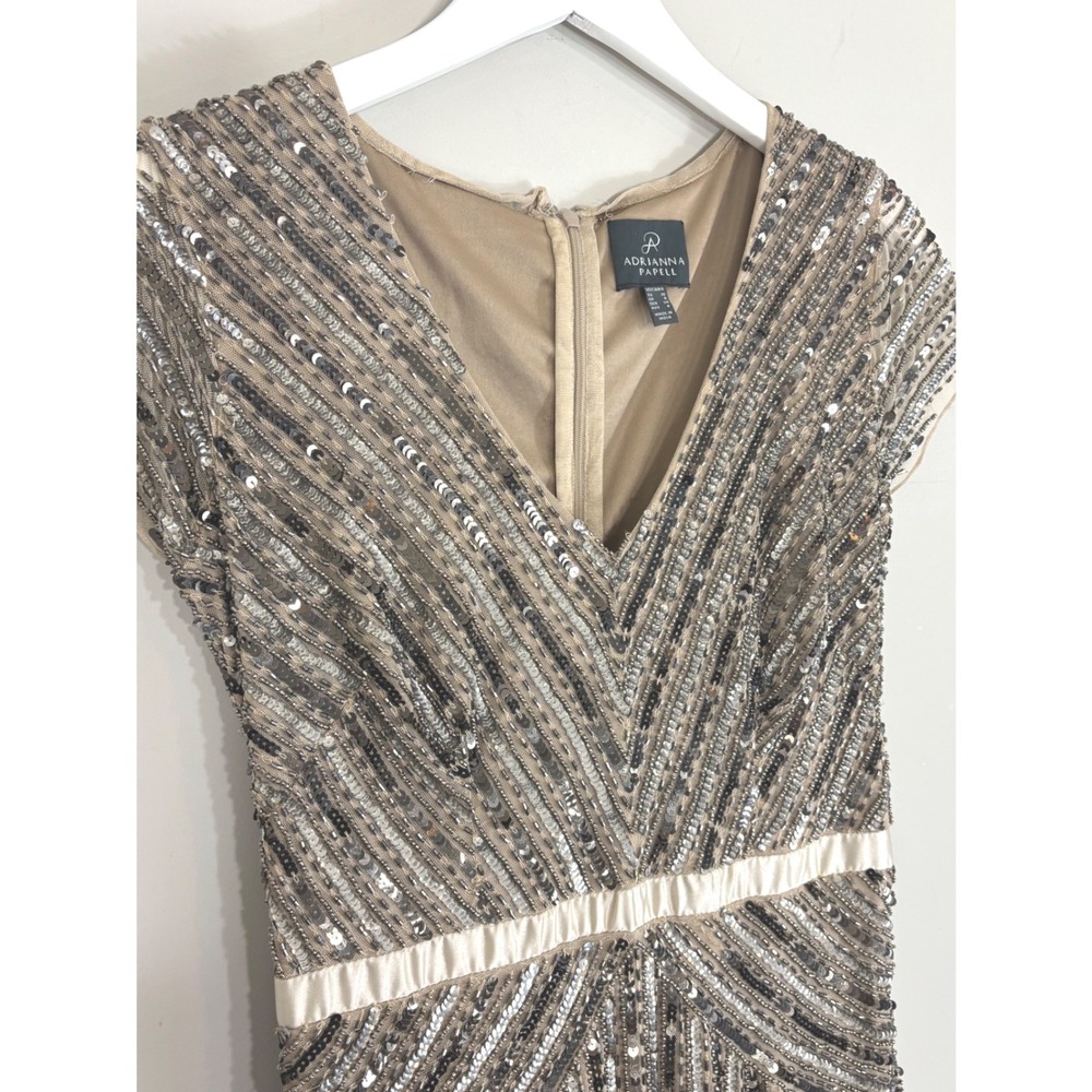 Adrianna Papell Beaded Sequin V-Neck Gown Cap Sleeve Maxi Dress Champagne Silver - Picture 7 of 16